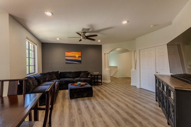 1639 PASSION VINE Circle 16-4, Weston, FL 33326