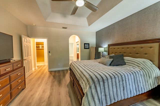 1639 PASSION VINE Circle 16-4, Weston, FL 33326