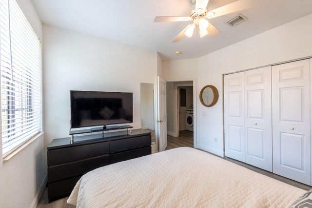1639 PASSION VINE Circle 16-4, Weston, FL 33326