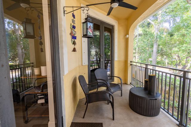 1639 PASSION VINE Circle 16-4, Weston, FL 33326