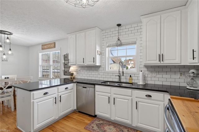 107 Harrison DR, Smithfield, VA 23430