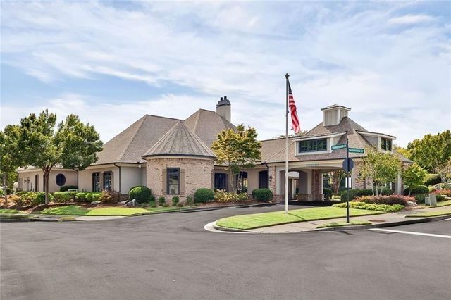 11192 Brookhaven Club Drive, Johns Creek, GA 30097