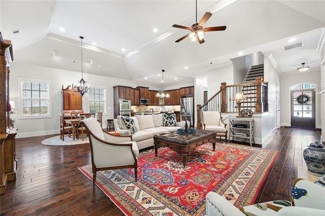 11192 Brookhaven Club Drive, Johns Creek, GA 30097