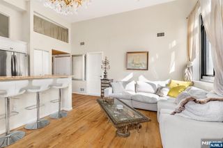 518-536 Gregory Avenue C408, Weehawken, NJ 07086