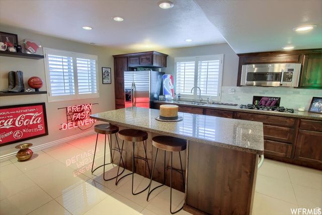 644 N STONNE LN, Kaysville, UT 84037