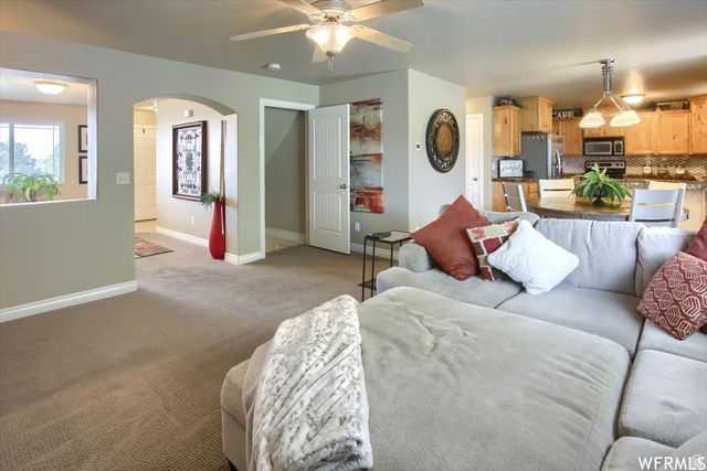 644 N STONNE LN, Kaysville, UT 84037