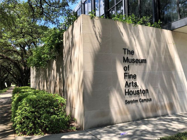 2345 Blue Bonnet Boulevard, Houston, TX 77030