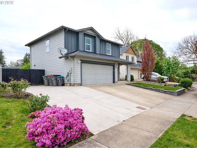 1025 Se MILLRIGHT Ave, Mc Minnville, OR 97128