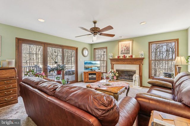 3 KINGS CT, Landenberg, PA 19350