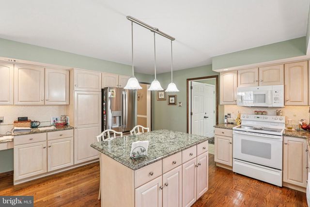 3 KINGS CT, Landenberg, PA 19350