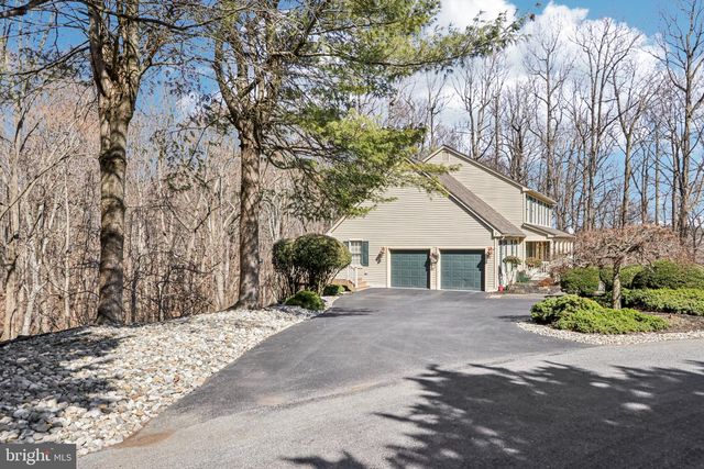 3 KINGS CT, Landenberg, PA 19350