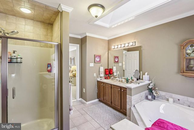 3 KINGS CT, Landenberg, PA 19350