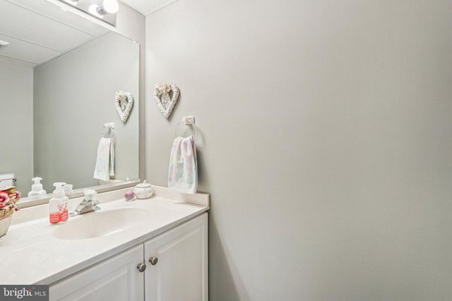 3 KINGS CT, Landenberg, PA 19350