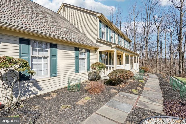 3 KINGS CT, Landenberg, PA 19350