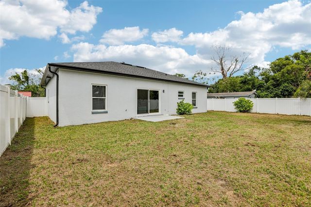 943 AMAROS AVENUE, Orlando, FL 32811