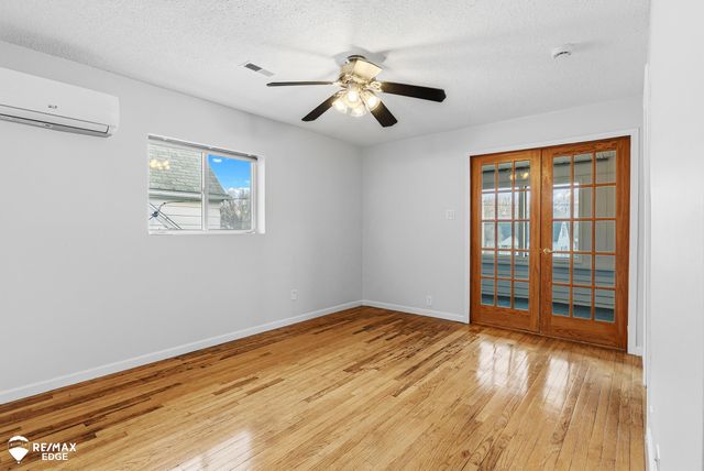 738 W Atherton Road, Flint, MI 48507