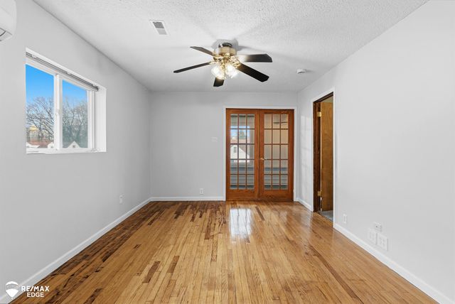 738 W Atherton Road, Flint, MI 48507