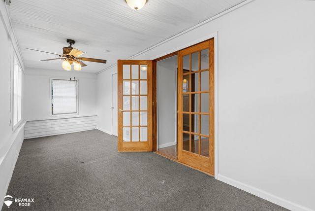 738 W Atherton Road, Flint, MI 48507