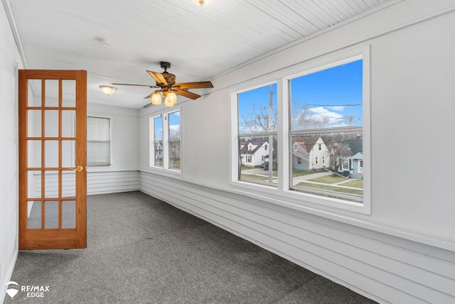 738 W Atherton Road, Flint, MI 48507