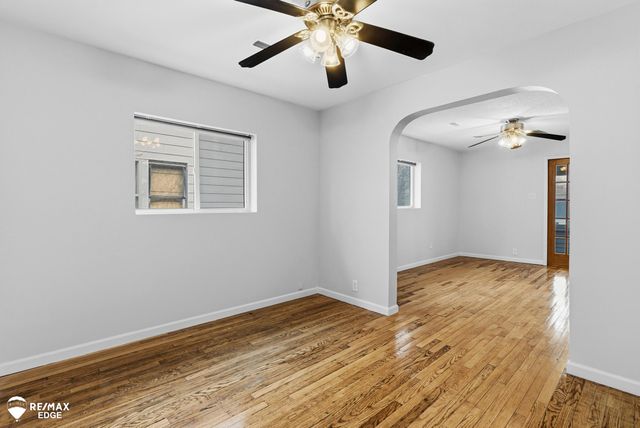 738 W Atherton Road, Flint, MI 48507