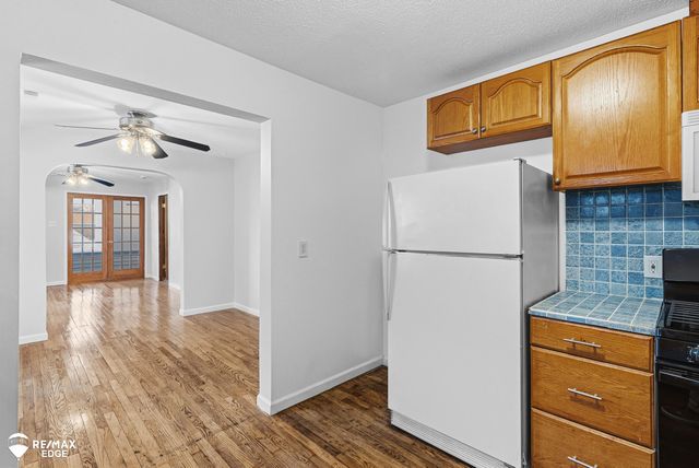 738 W Atherton Road, Flint, MI 48507