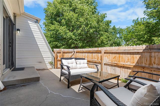 12039 W 52nd Place 2, Arvada, CO 80002