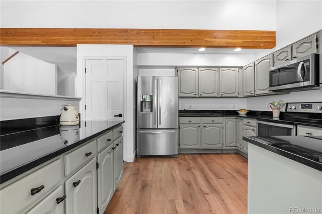 12039 W 52nd Place 2, Arvada, CO 80002