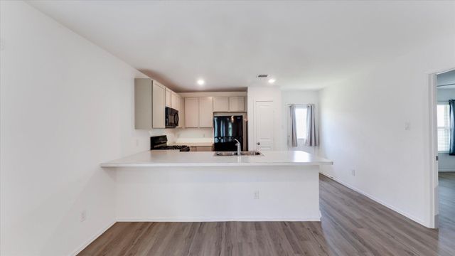 7814 Switchgrass Creek Dr, Katy, TX 77493