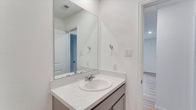 7814 Switchgrass Creek Dr, Katy, TX 77493