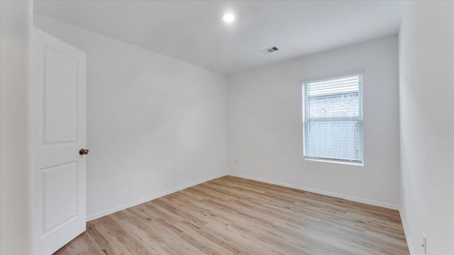 7814 Switchgrass Creek Dr, Katy, TX 77493