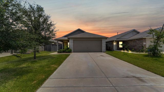 7814 Switchgrass Creek Dr, Katy, TX 77493