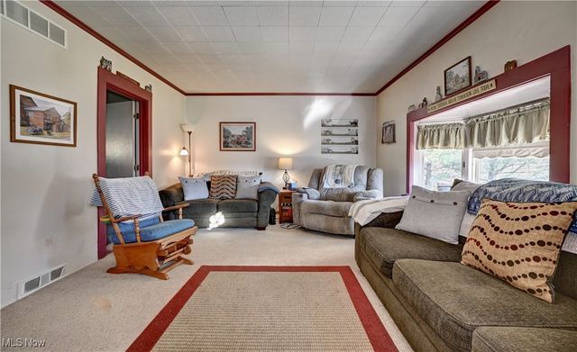 7736 Fort Laurens Road NW, Strasburg, OH 44680