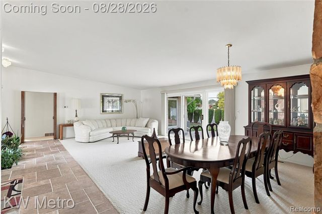 17700 Adrian Road, Southfield, MI 48075