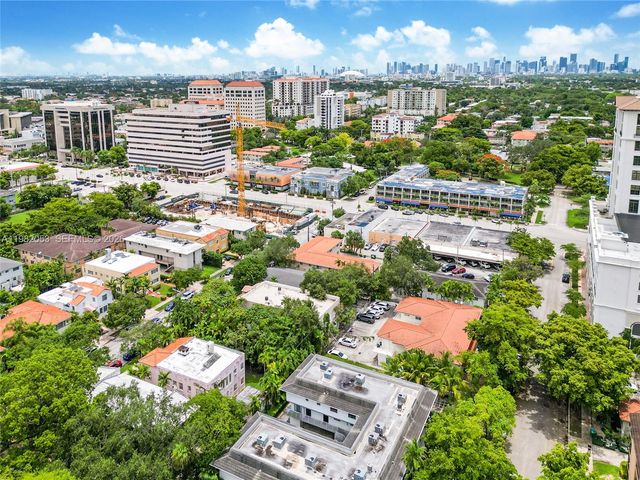 235 Antilla Ave 7, Coral Gables, FL 33134