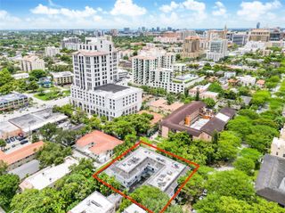 235 Antilla Ave 7, Coral Gables, FL 33134