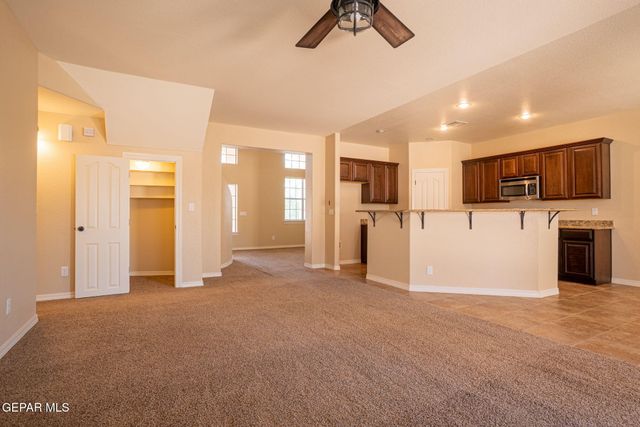 3049 LOOKOUT POINT Drive, El Paso, TX 79938