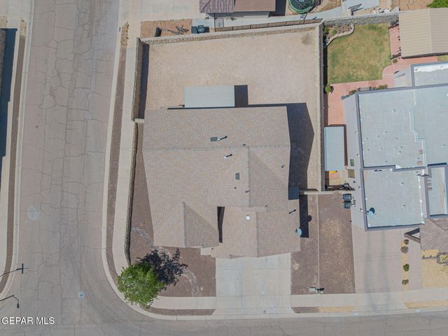 3049 LOOKOUT POINT Drive, El Paso, TX 79938