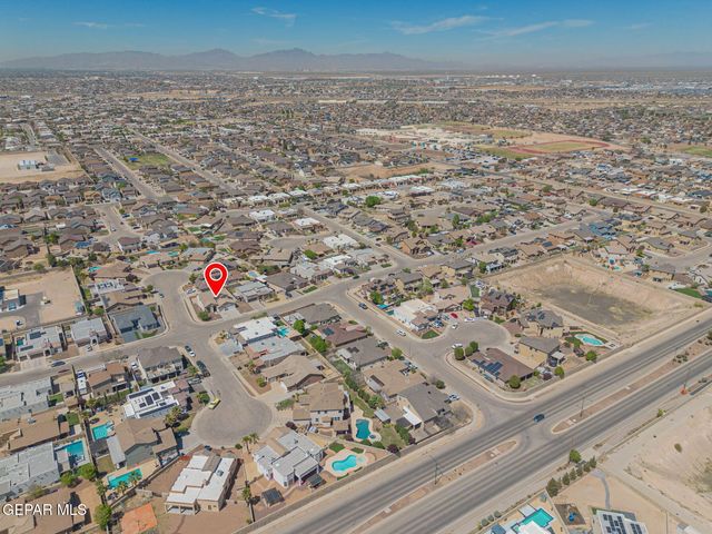 3049 LOOKOUT POINT Drive, El Paso, TX 79938