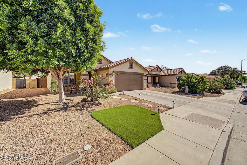 11259 E EMELITA Avenue, Mesa, AZ 85208