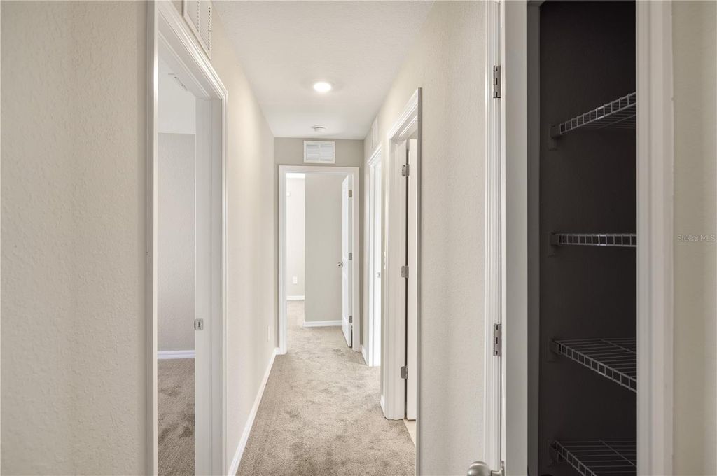 Image 18 of property listing at 13980 LILAC SKY TERRACE, Bradenton, FL 34211