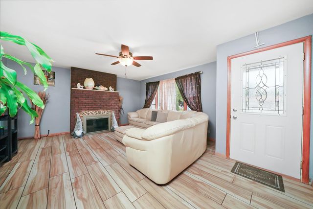 2307 177th Street, Lansing, IL 60438