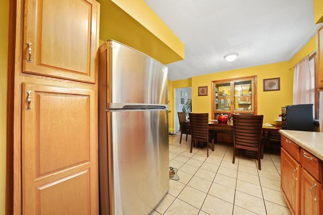 2307 177th Street, Lansing, IL 60438