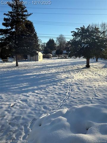 216 Nevada Avenue, Rochester Hills, MI 48309