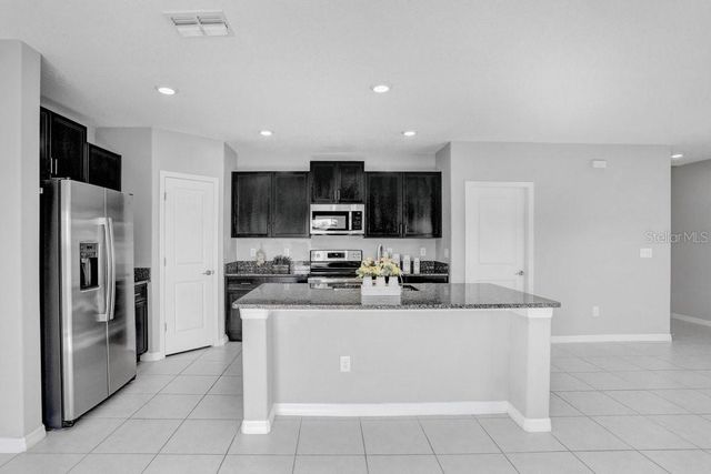 3160 OYSTER COVE STREET, Wimauma, FL 33598