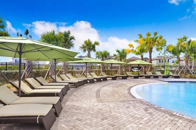 3160 OYSTER COVE STREET, Wimauma, FL 33598