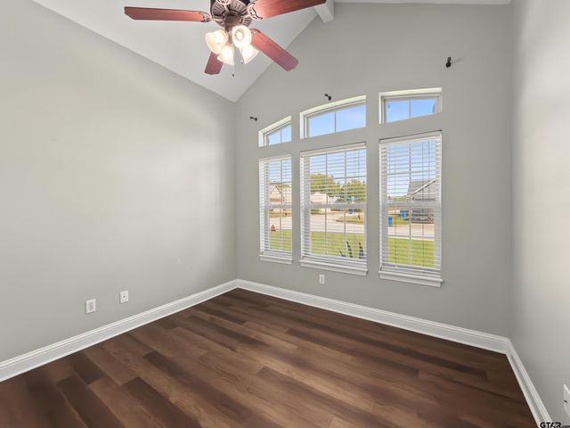 801 Rugby Lane, Whitehouse, TX 75791
