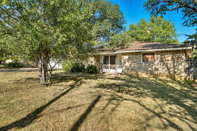2018 Castle Drive, Clyde, TX 79510
