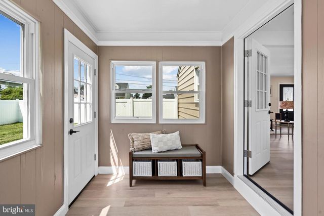 901 SHADELAND AVE, Burlington, NJ 08016
