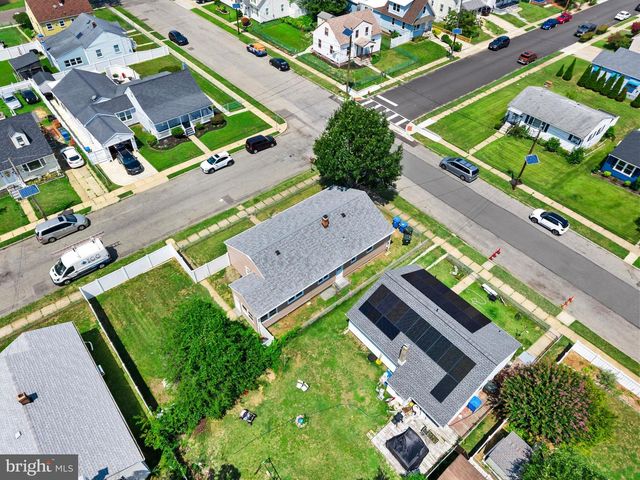901 SHADELAND AVE, Burlington, NJ 08016
