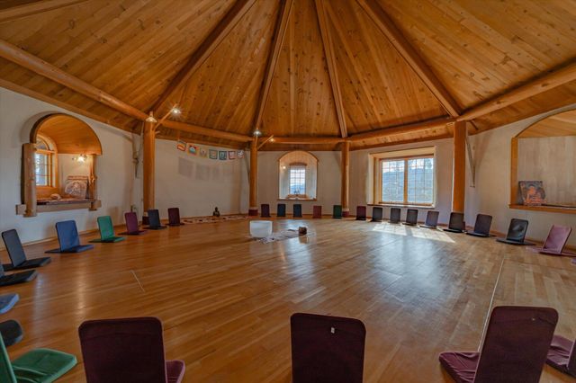 220 Harmony Lane, Garberville, CA 95542